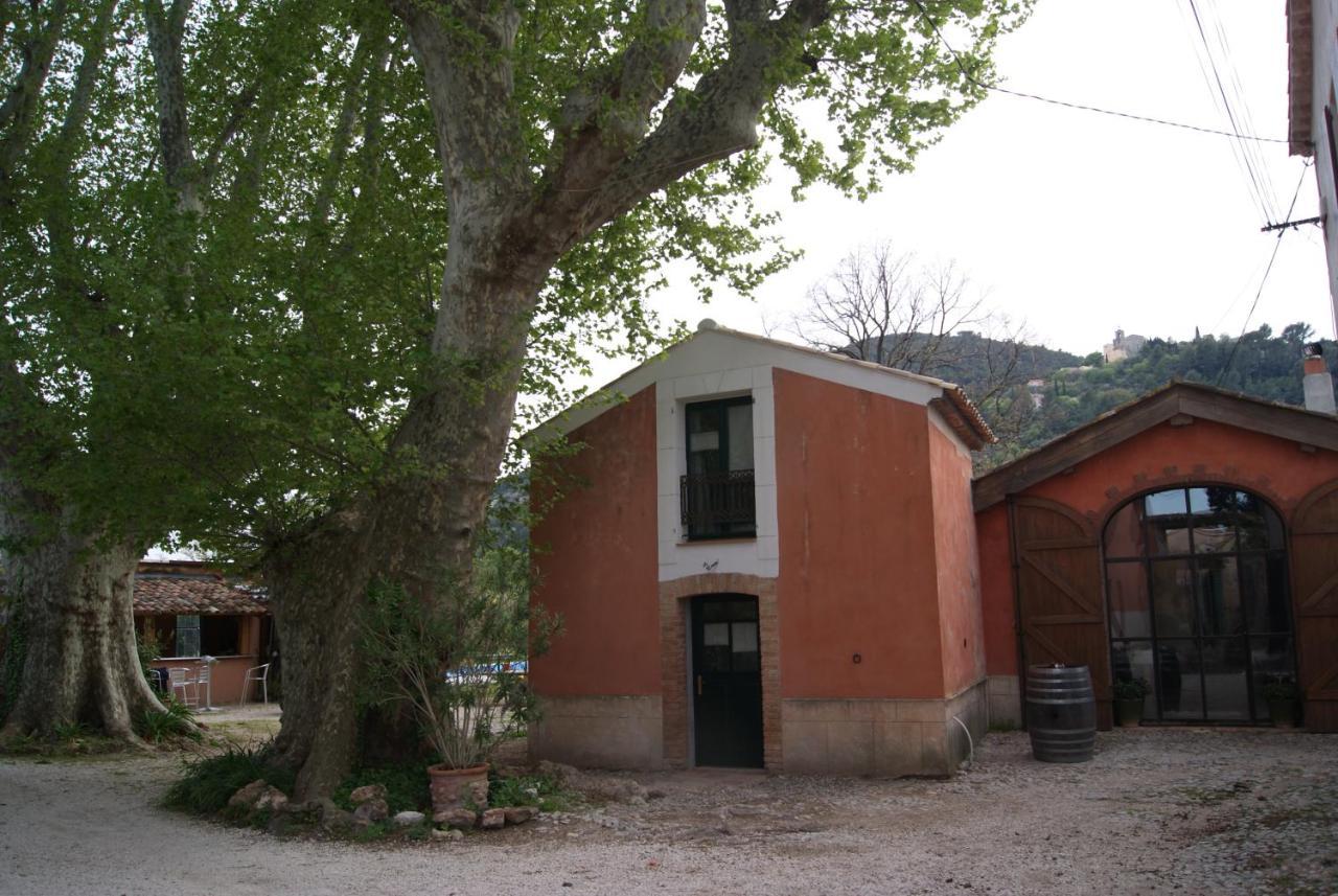 Le Bourguet Bed and Breakfast Solliès-Pont Exteriör bild